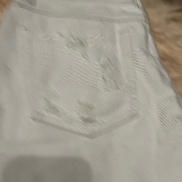 One x One Teaspoon Distressed White Skinny Jeans - Picture 3 of 7